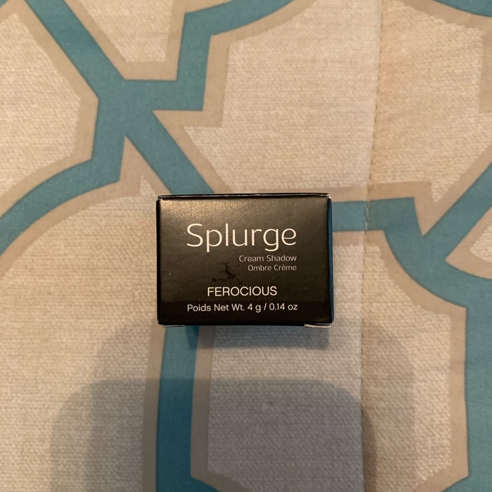 Younique Splurge Creme Eyeshadow